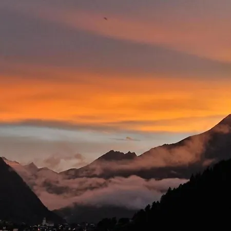 In Stubai Valley Near Slopes, Cleaning Included Appartement
