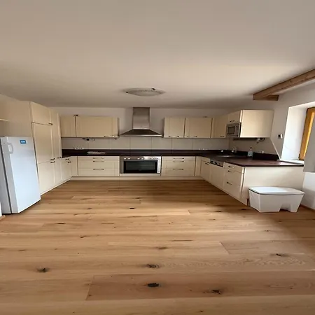 In Stubai Valley Near Slopes, Cleaning Included Appartement *