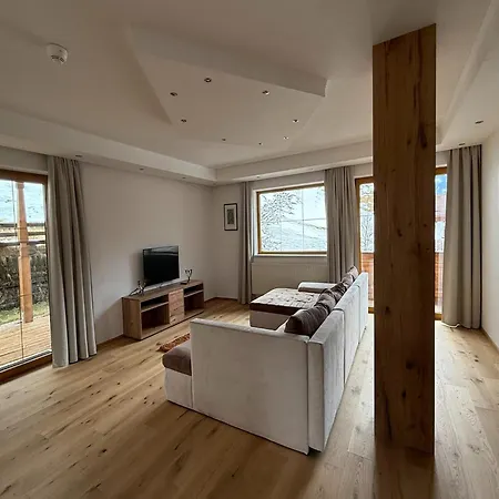 In Stubai Valley Near Slopes, Cleaning Included Appartement