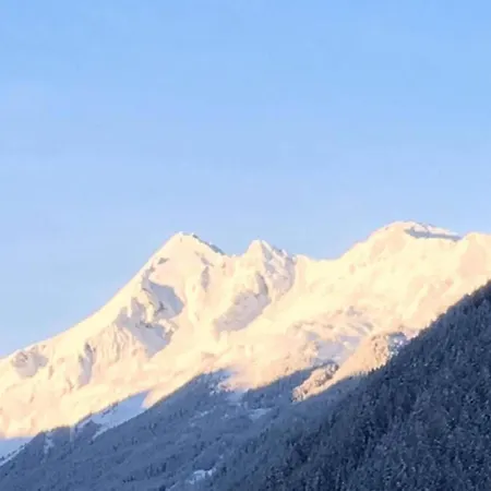 In Stubai Valley Near Slopes, Cleaning Included Appartamento *